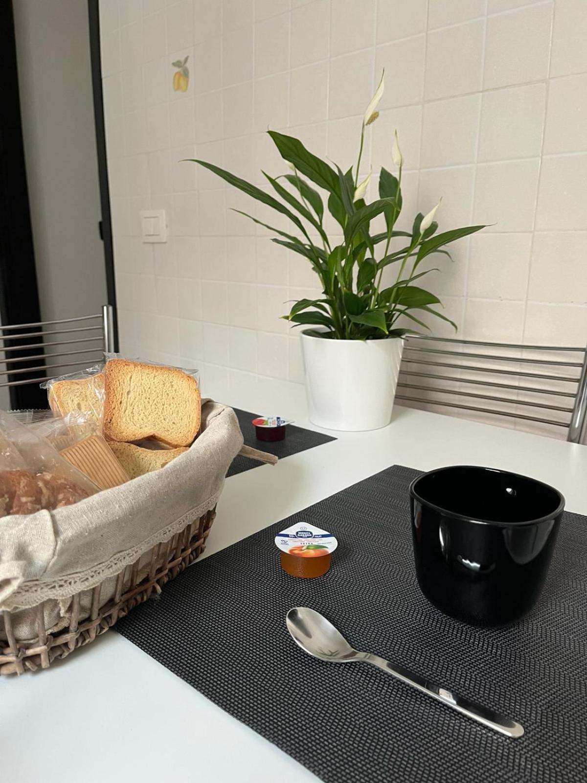 Luna Apartment Civitavecchia Εξωτερικό φωτογραφία
