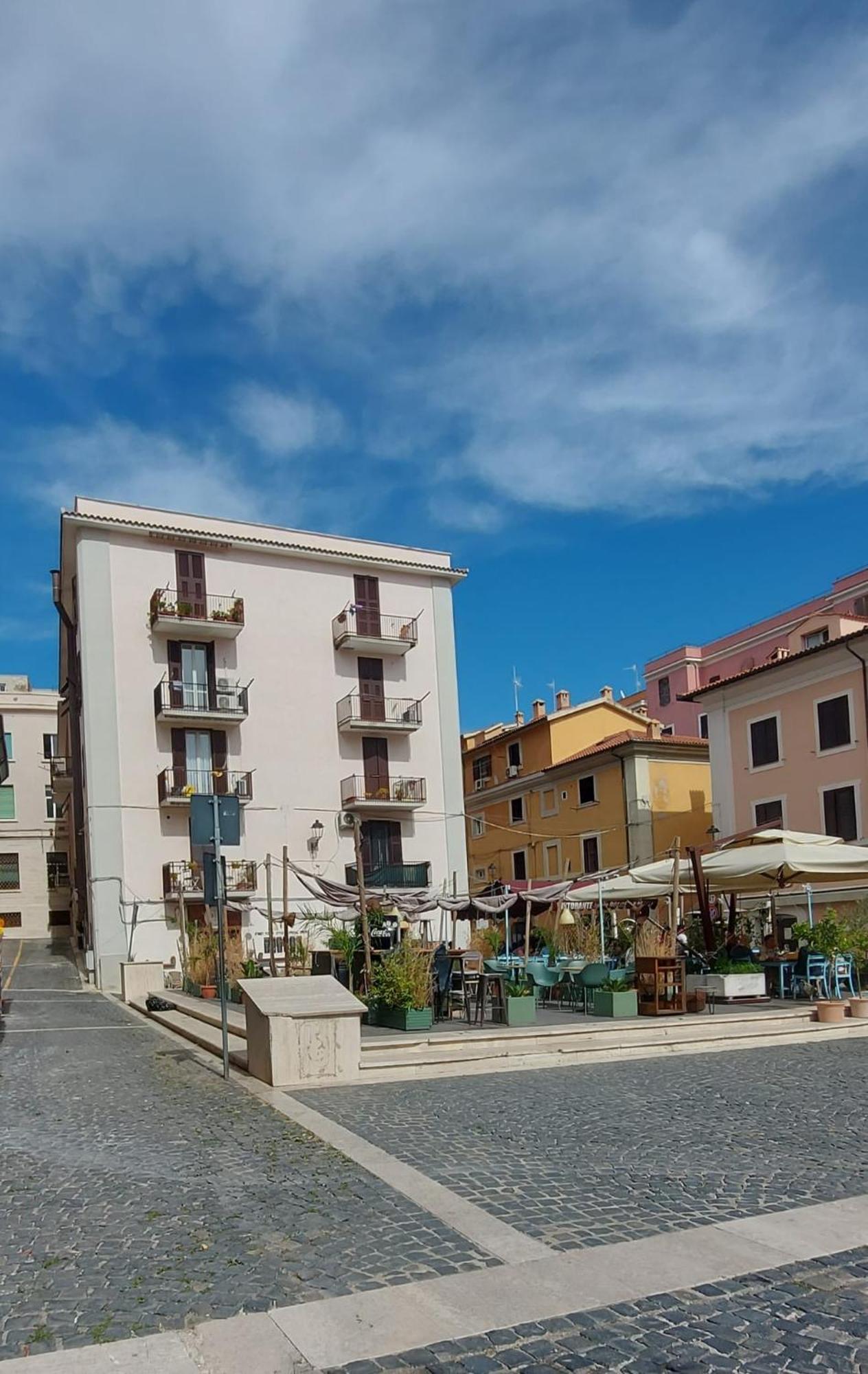 Luna Apartment Civitavecchia Εξωτερικό φωτογραφία